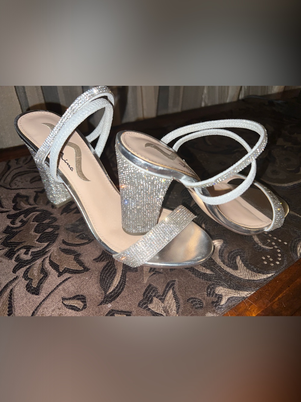 Nina brand Silver Rhinestone Block Heel Sandals - Women size 9